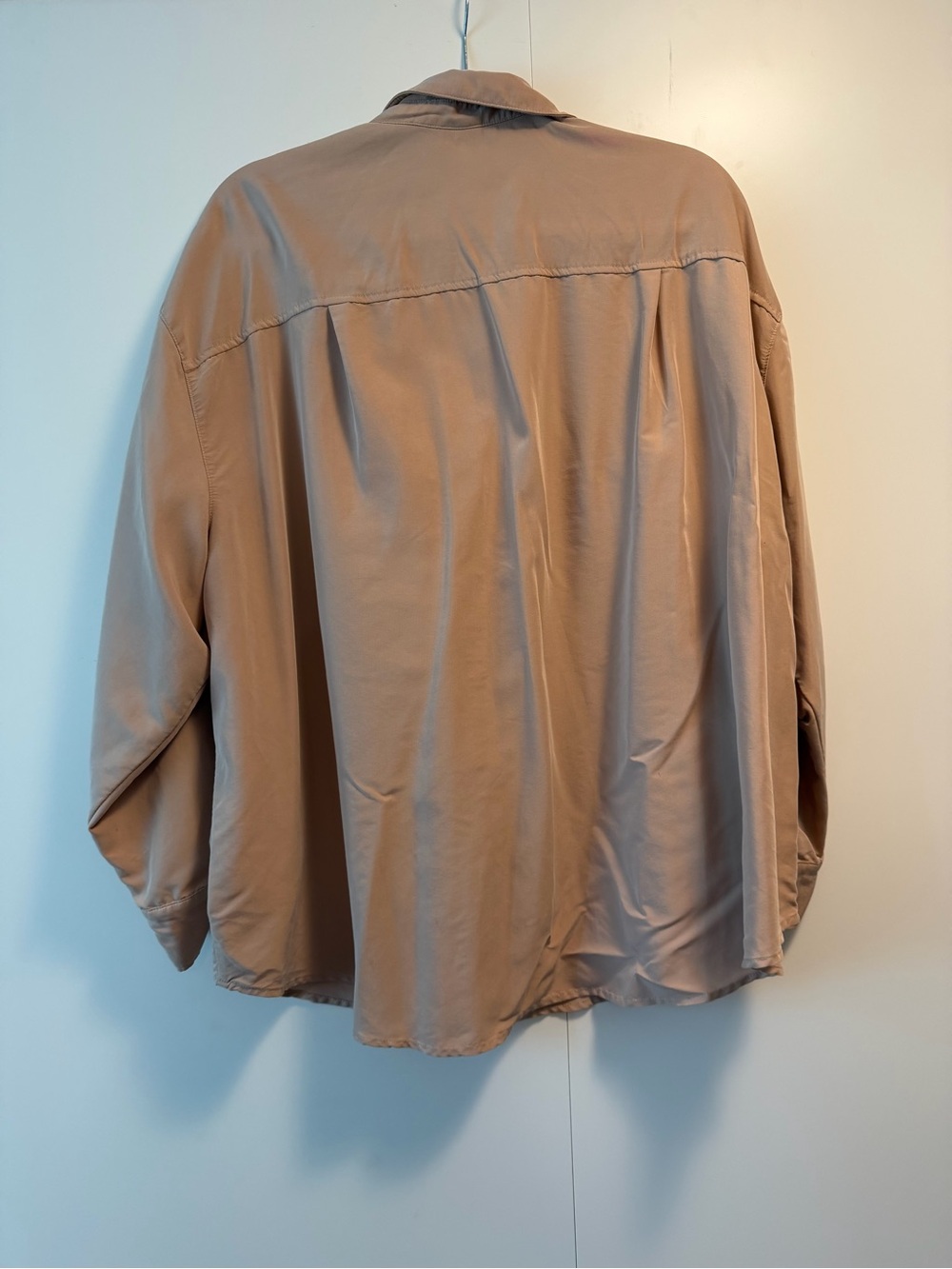Button up - Picture 4 of 4